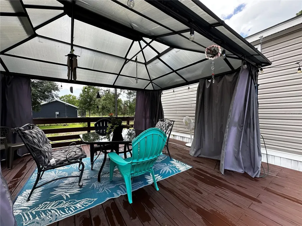 13730 SE 20th Street Morriston FL 32668