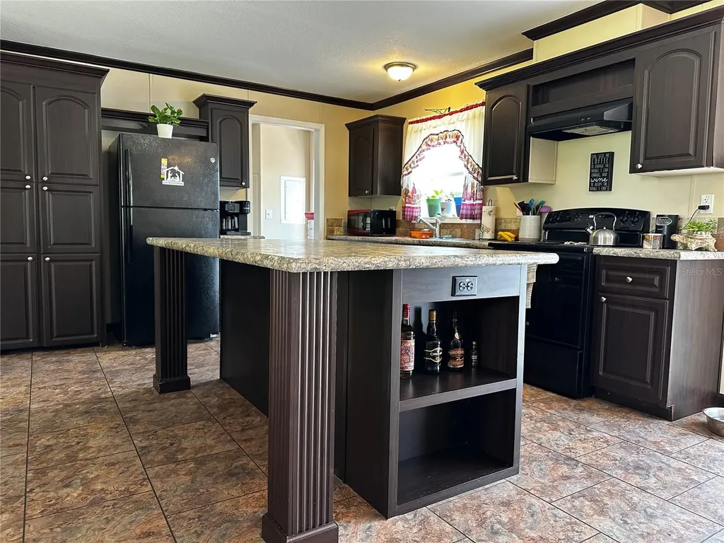 13730 SE 20th Street Morriston FL 32668
