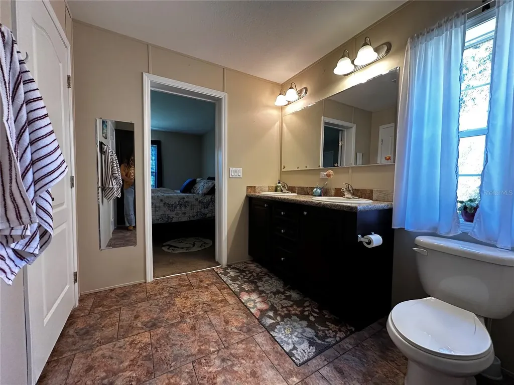 13730 SE 20th Street Morriston FL 32668