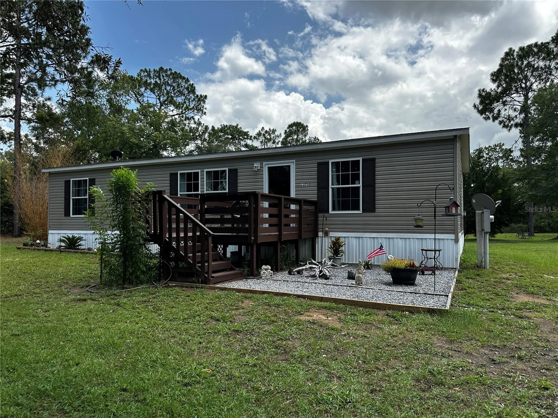 13730 SE 20th Street Morriston FL 32668