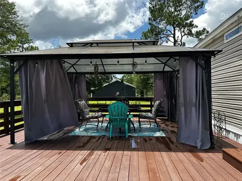 13730 SE 20th Street Morriston FL 32668
