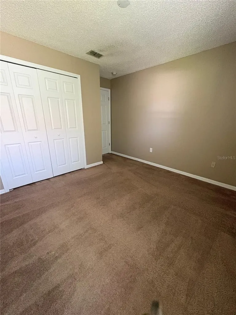 2932 Foraker Way Kissimmee FL 34758