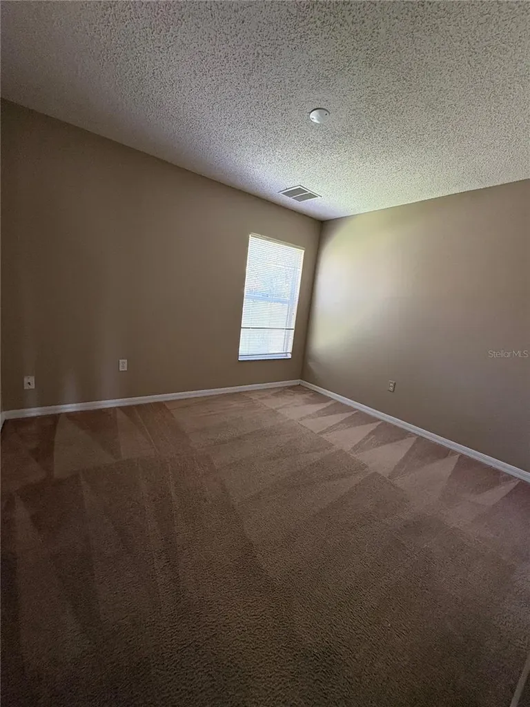 2932 Foraker Way Kissimmee FL 34758