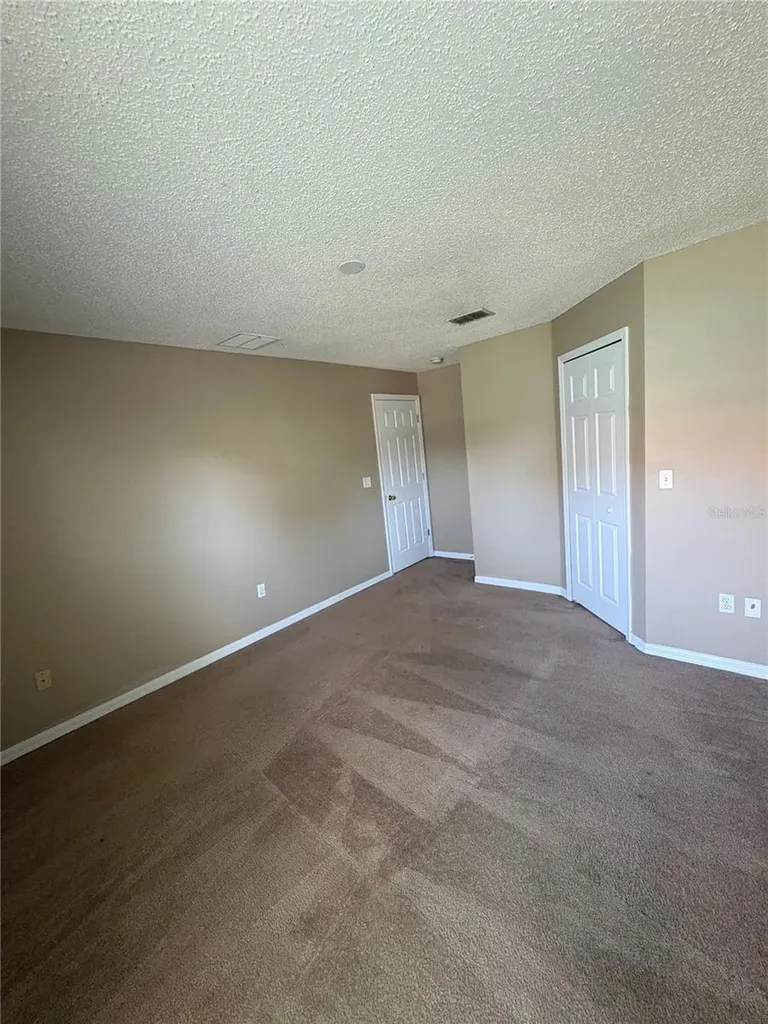 2932 Foraker Way Kissimmee FL 34758
