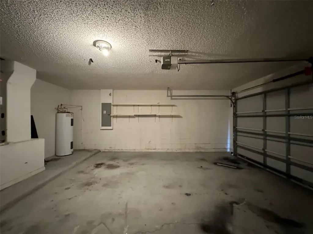 2932 Foraker Way Kissimmee FL 34758