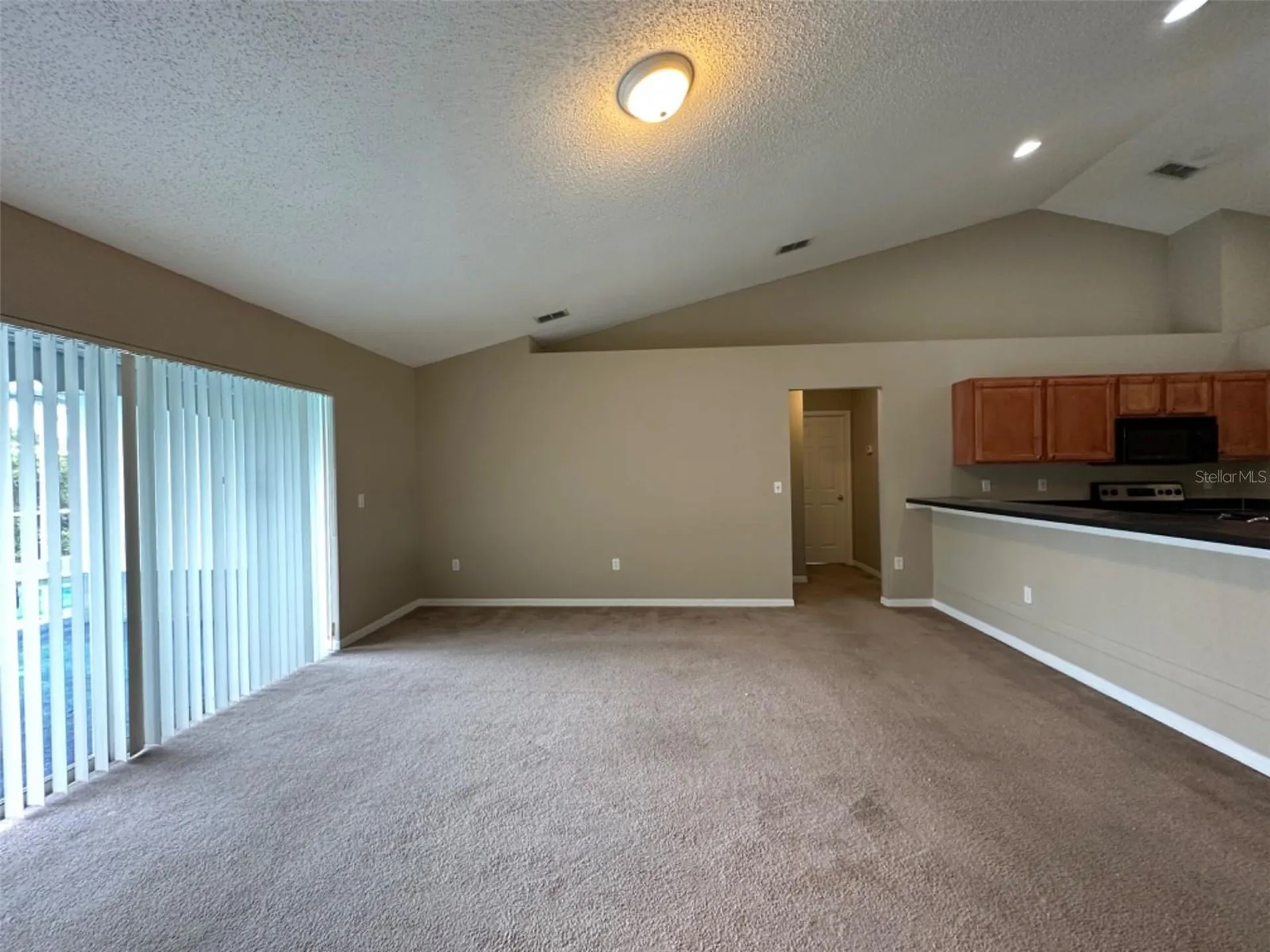 2932 Foraker Way Kissimmee FL 34758