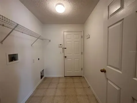 2932 Foraker Way Kissimmee FL 34758