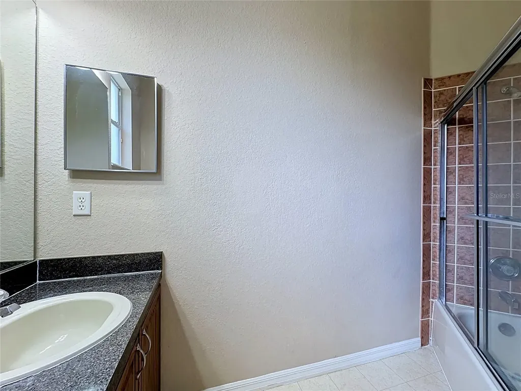468 Pinewood Drive Davenport FL 33896