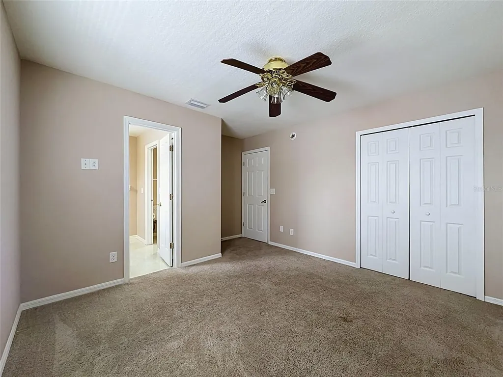 468 Pinewood Drive Davenport FL 33896