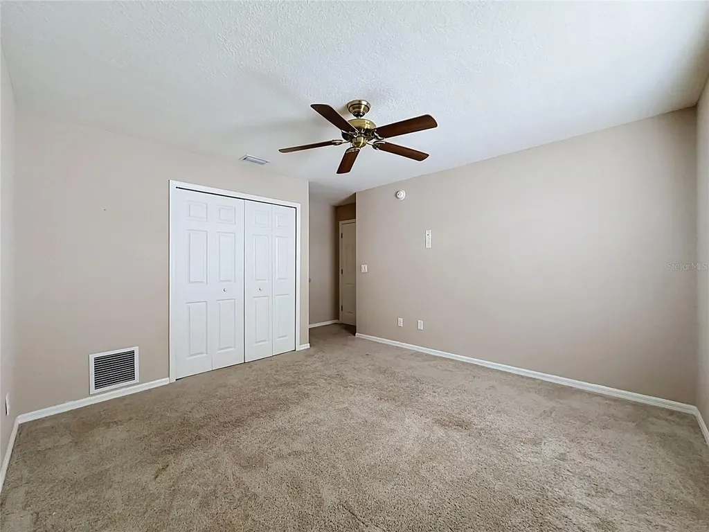 468 Pinewood Drive Davenport FL 33896