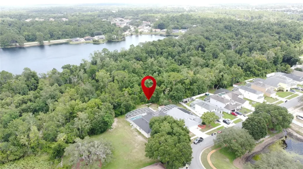 468 Pinewood Drive Davenport FL 33896