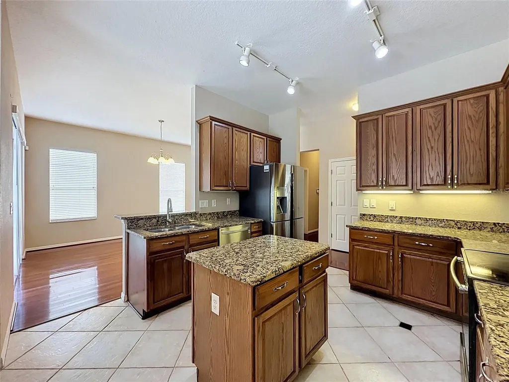 468 Pinewood Drive Davenport FL 33896