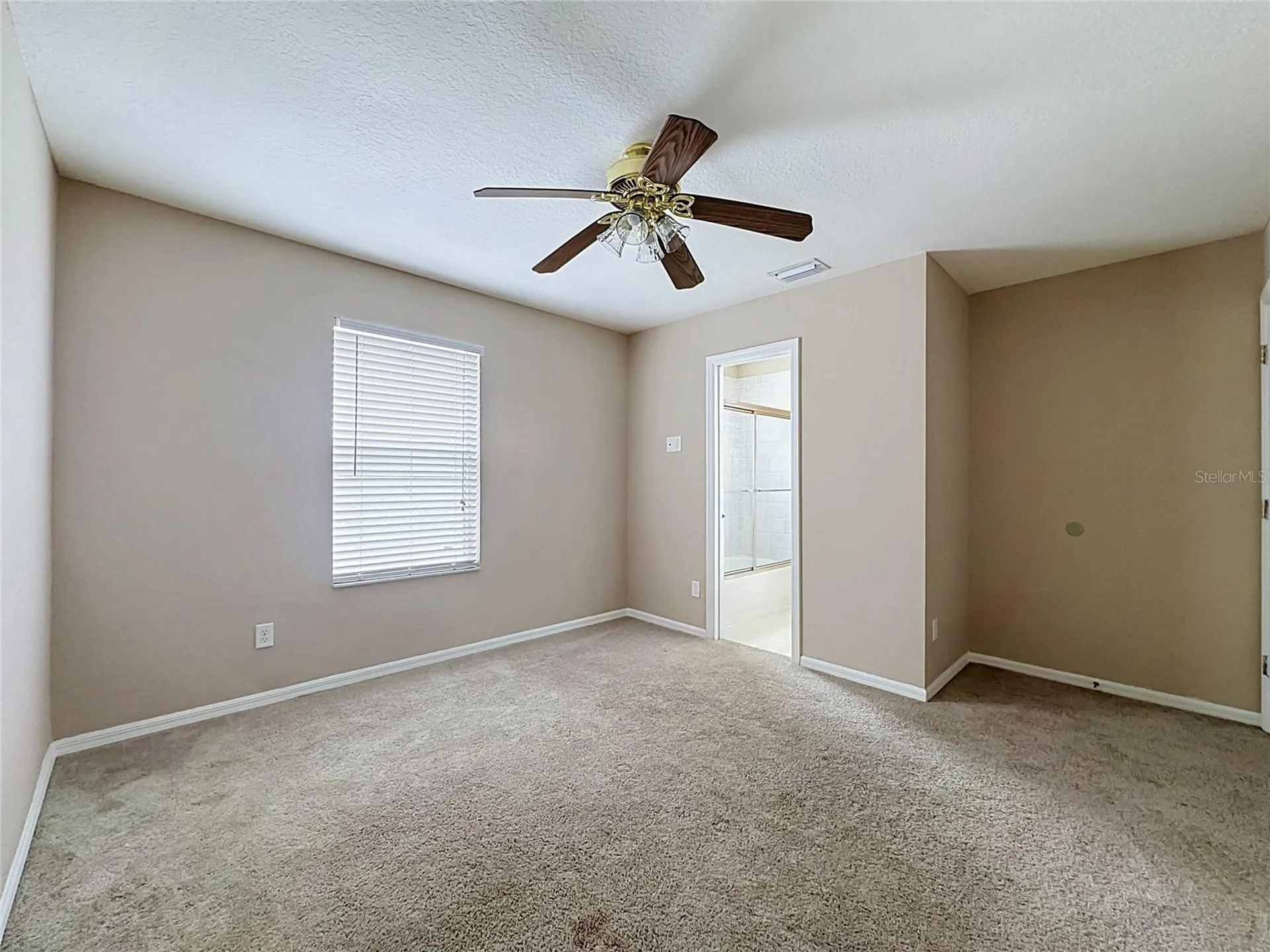 468 Pinewood Drive Davenport FL 33896