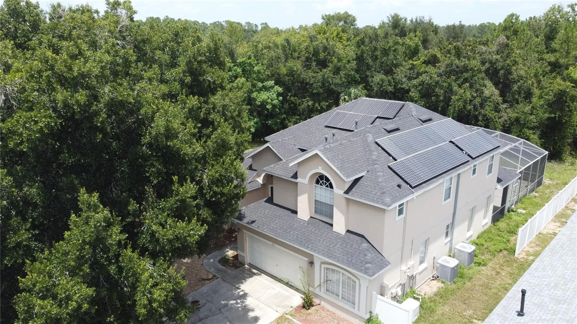 468 Pinewood Drive Davenport FL 33896