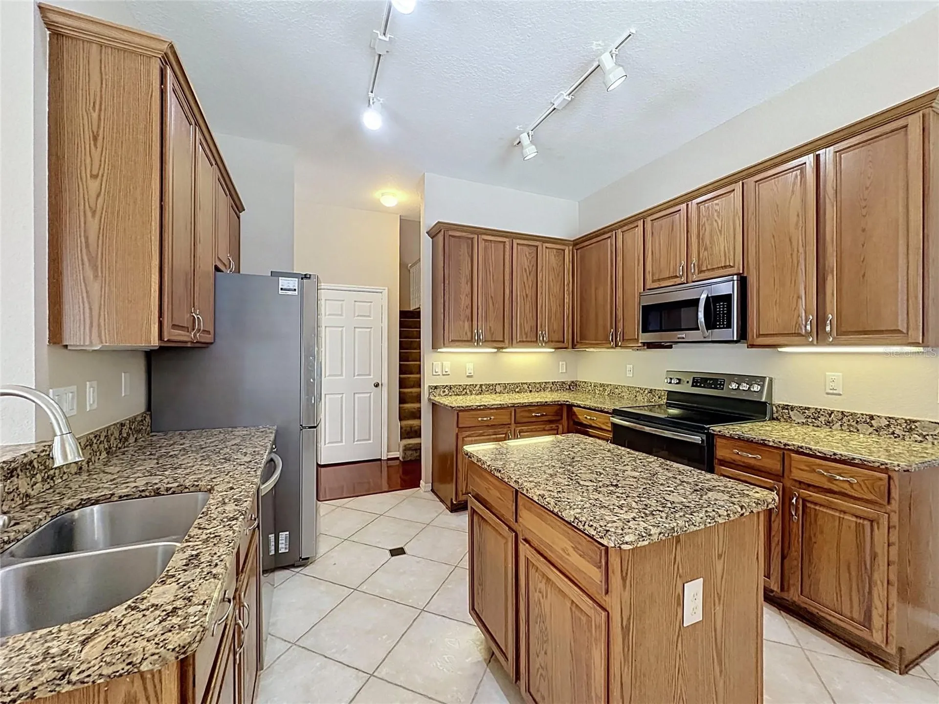 468 Pinewood Drive Davenport FL 33896