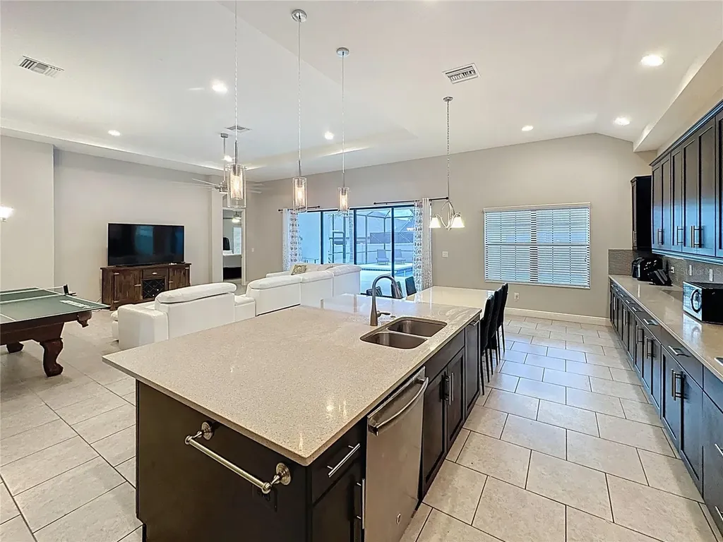 1028 Coretto Avenue Brandon FL 33511