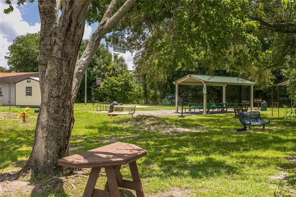 6518 Walton Way Tampa FL 33610