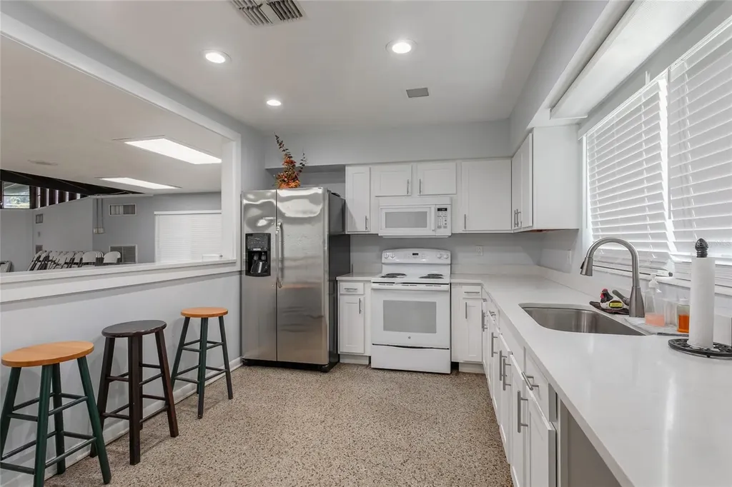 6518 Walton Way Tampa FL 33610