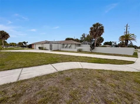 1301 Lucaya Avenue Venice FL 34285