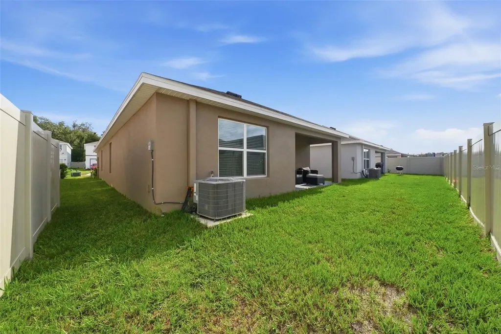 37396 Sharks Eye Lane Zephyrhills FL 33541