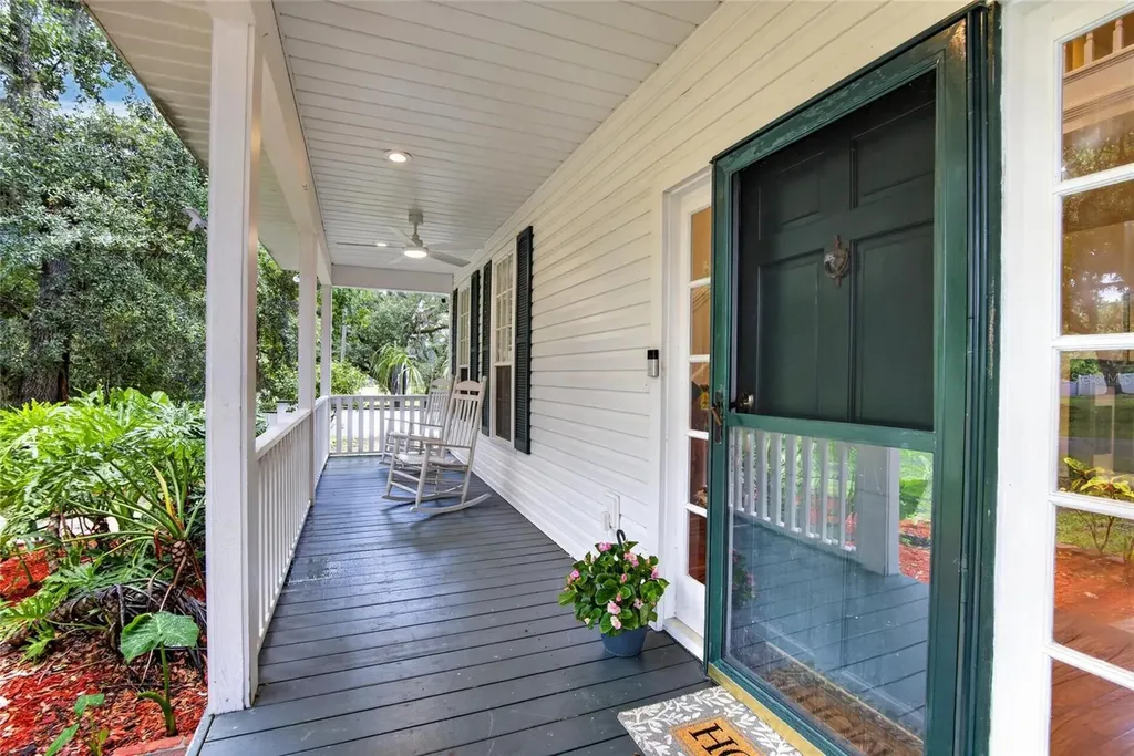 1701 Cottage Oaks Court Brandon FL 33510