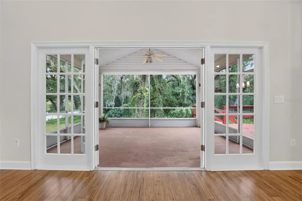1701 Cottage Oaks Court Brandon FL 33510