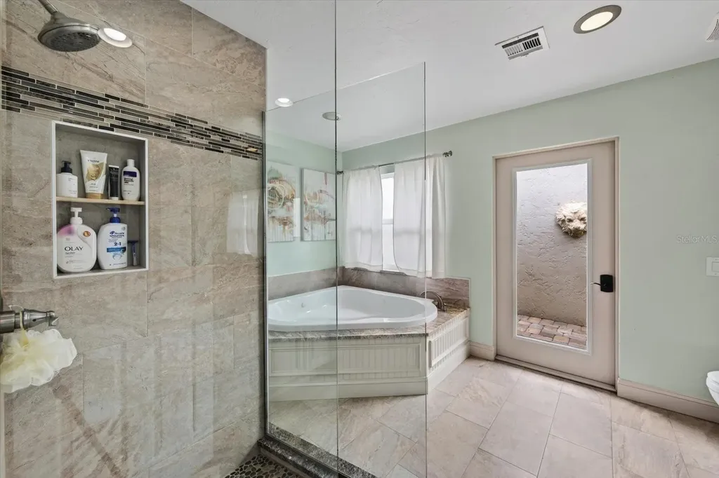 4872 Hawkshead Park Sarasota FL 34241