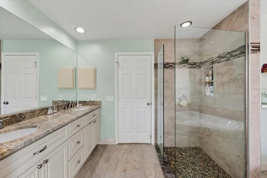 4872 Hawkshead Park Sarasota FL 34241