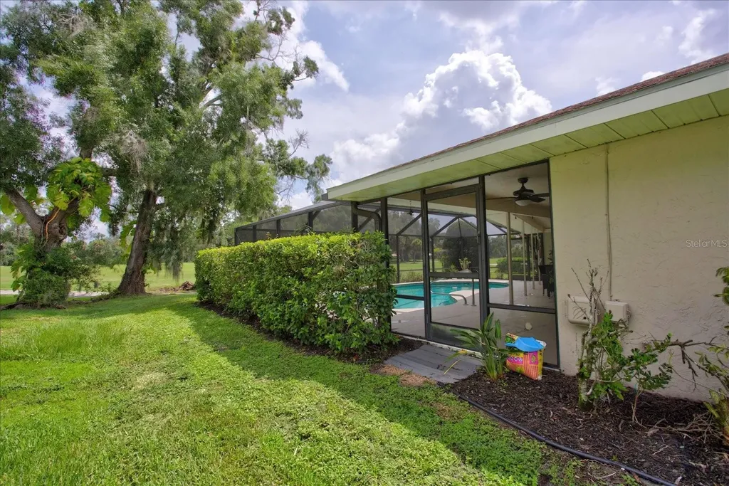 4872 Hawkshead Park Sarasota FL 34241