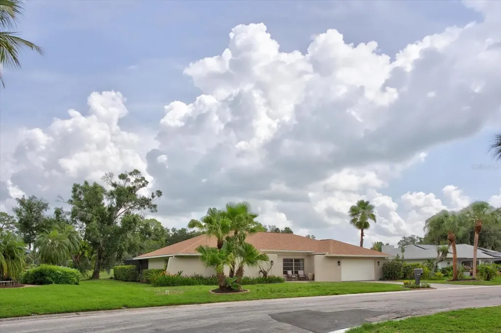 4872 Hawkshead Park Sarasota FL 34241