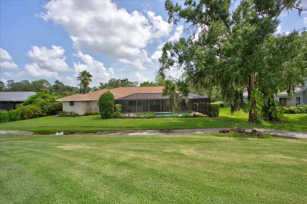 4872 Hawkshead Park Sarasota FL 34241