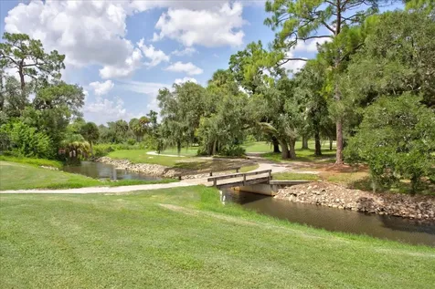 4872 Hawkshead Park Sarasota FL 34241