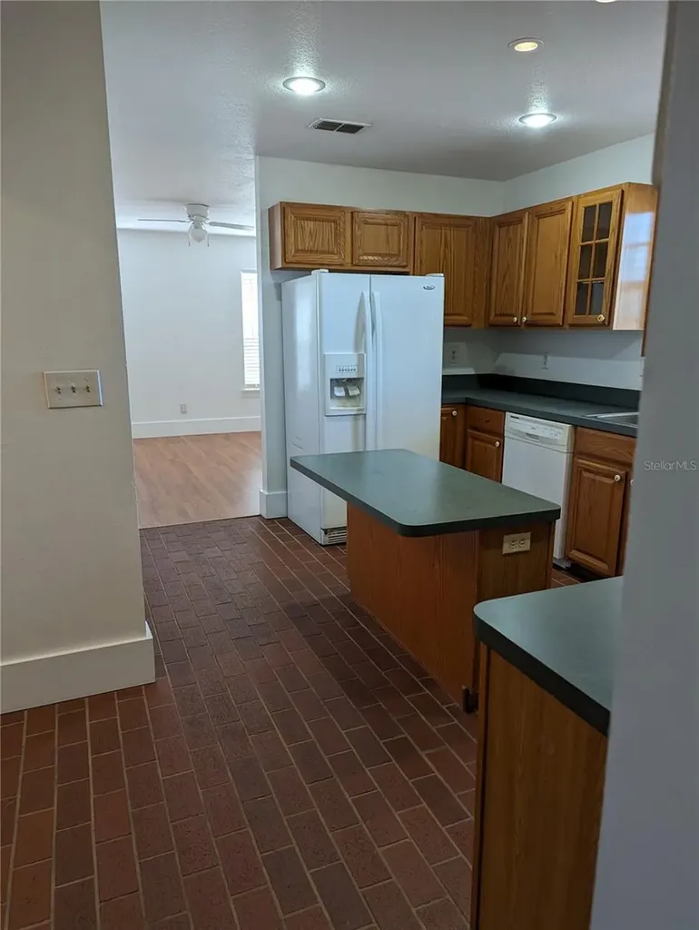 20333 Sugarloaf Mountain Road Clermont FL 34711