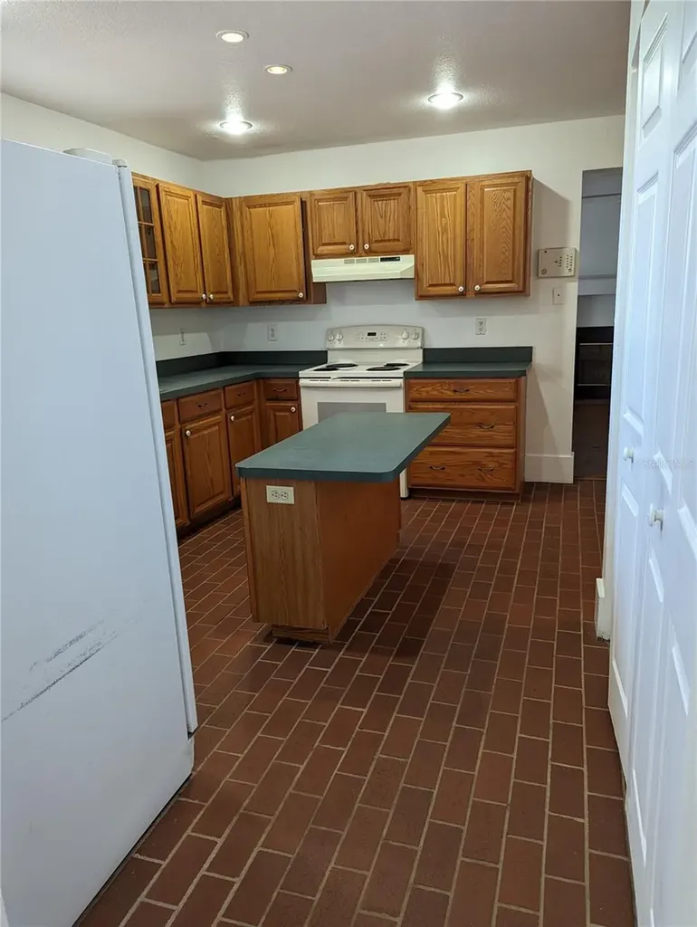 20333 Sugarloaf Mountain Road Clermont FL 34711