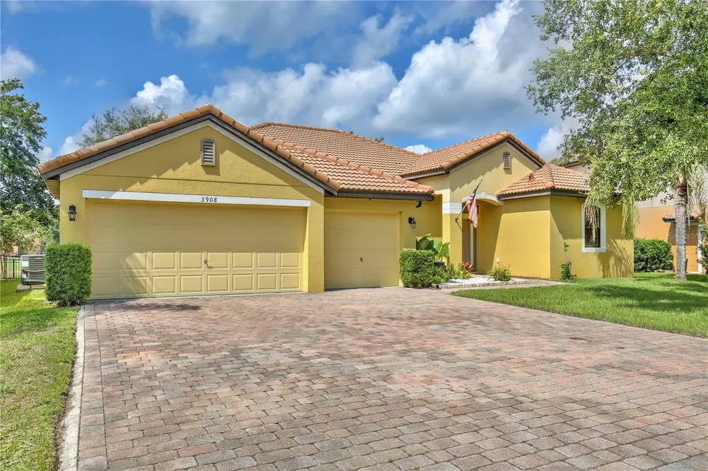 3908 Coastal Breeze Drive Kissimmee FL 34744