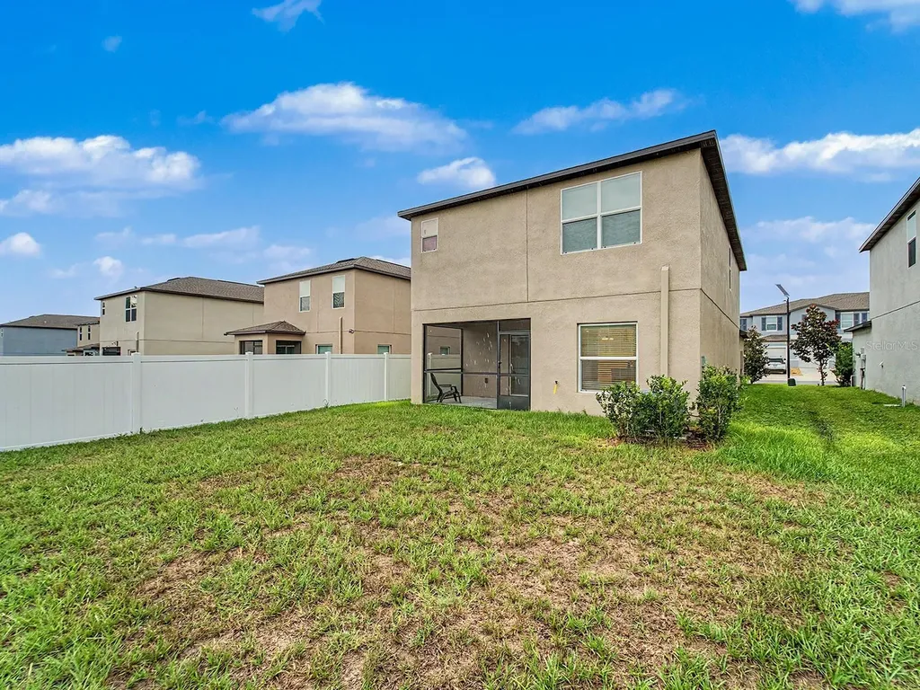 36420 Garden Wall Way Zephyrhills FL 33541