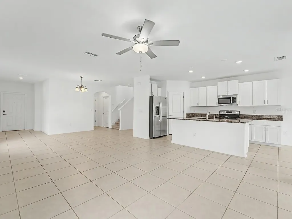 36420 Garden Wall Way Zephyrhills FL 33541