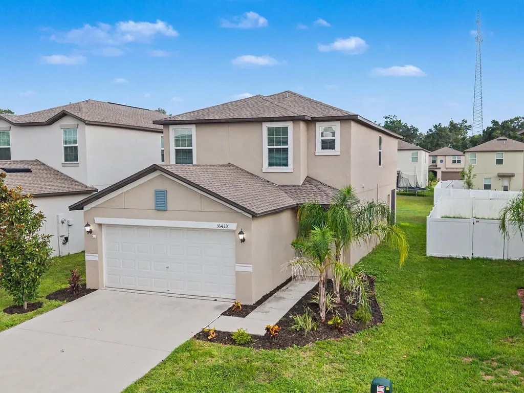 36420 Garden Wall Way Zephyrhills FL 33541
