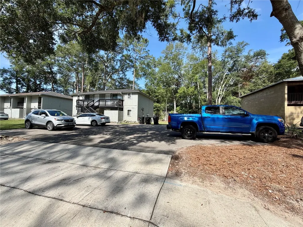 712 SW 70th Terrace Gainesville FL 32607