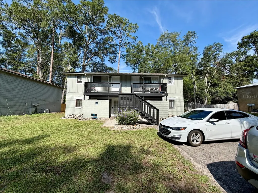 712 SW 70th Terrace Gainesville FL 32607