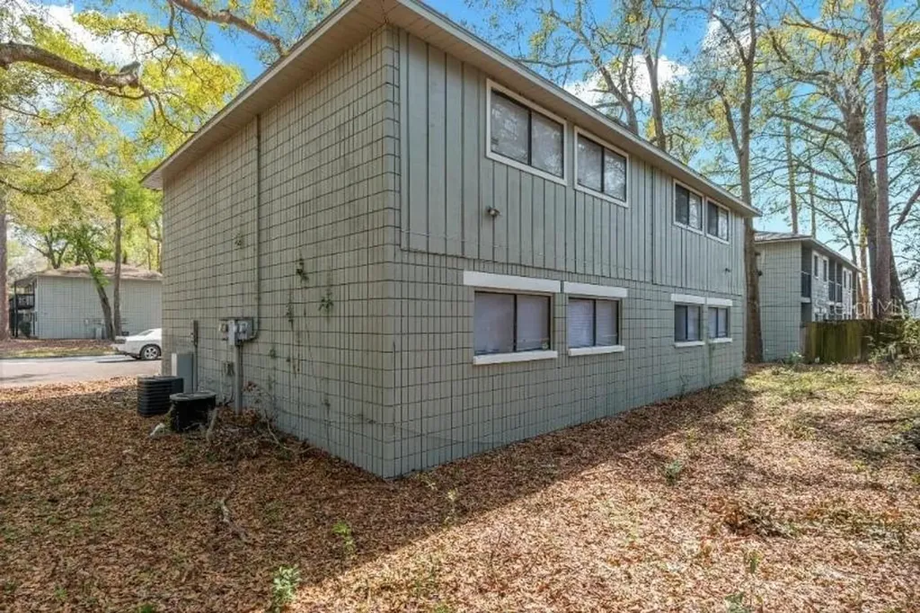 712 SW 70th Terrace Gainesville FL 32607