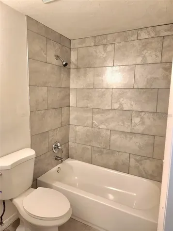 712 SW 70th Terrace Gainesville FL 32607