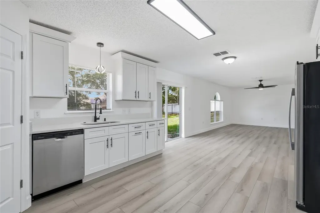 5292 Denver Avenue Spring Hill FL 34608