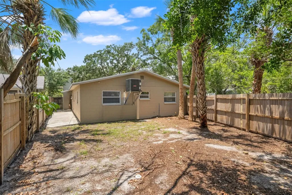 4247 Helena Street NE St Petersburg FL 33703