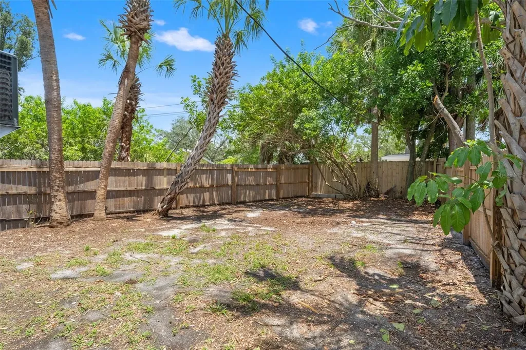 4247 Helena Street NE St Petersburg FL 33703