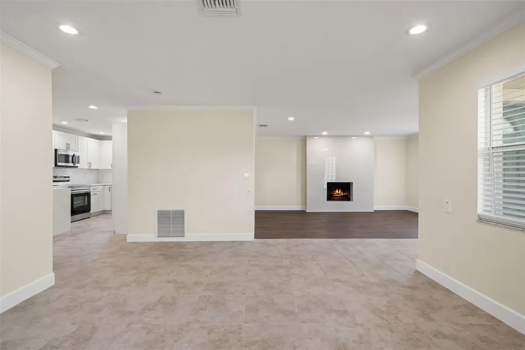 4247 Helena Street NE St Petersburg FL 33703
