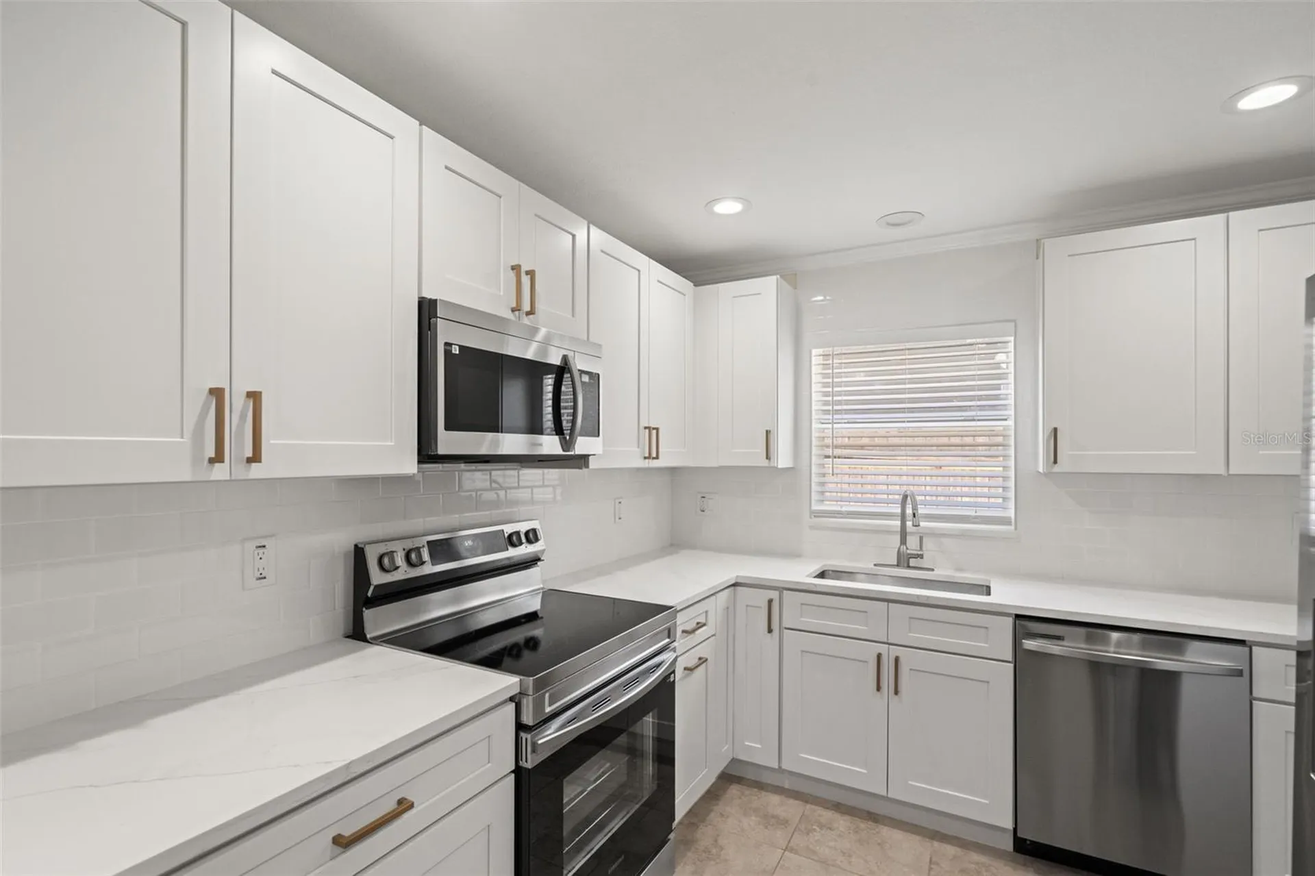4247 Helena Street NE St Petersburg FL 33703