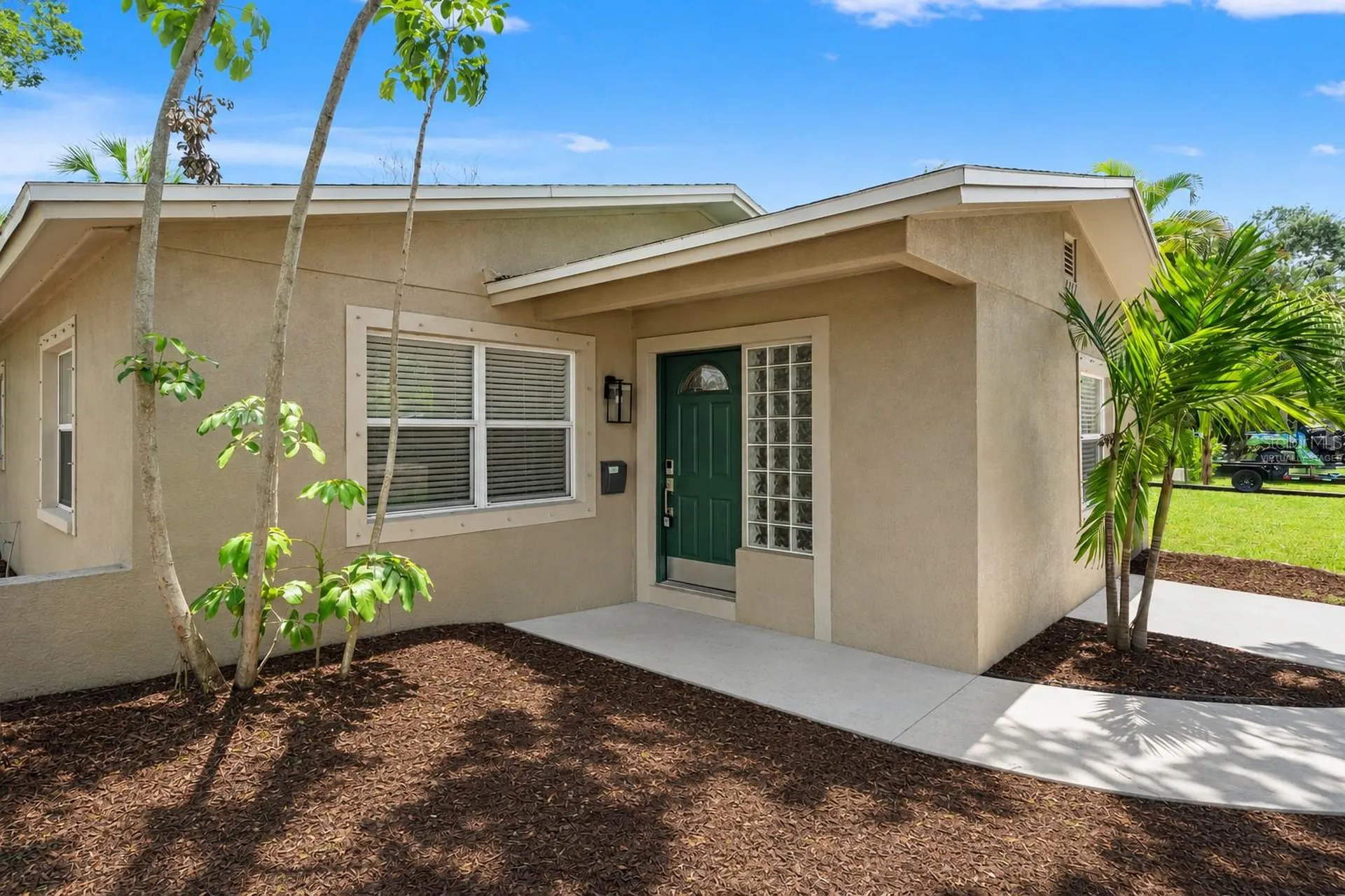 4247 Helena Street NE St Petersburg FL 33703