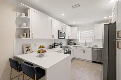 4247 Helena Street NE St Petersburg FL 33703
