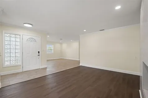 4247 Helena Street NE St Petersburg FL 33703